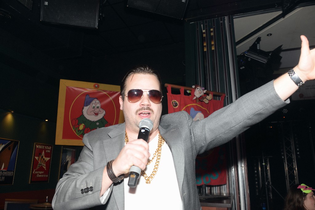 ../Images/Held op sokken feest 101.jpg